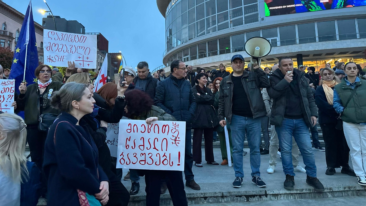 JAMnews: დიუშენის მქონე ბავშვების მხარდასაჭერ მარშს თბილისში ათასები შეუერთდნენ